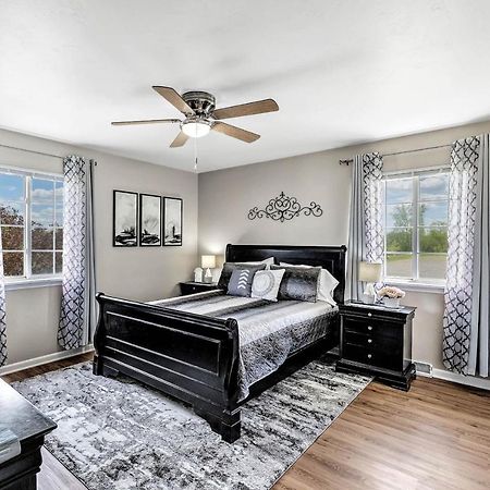 Serene 3 Bedroom Home, Nrm, Wi-Fi, Parking, Queen Bed De Pere Εξωτερικό φωτογραφία